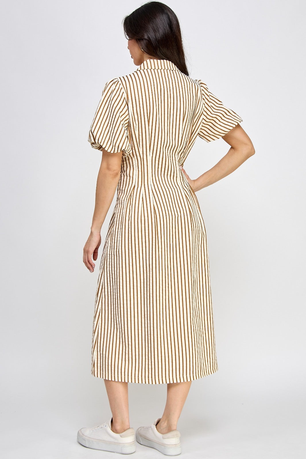 Puffy striped caramel dress