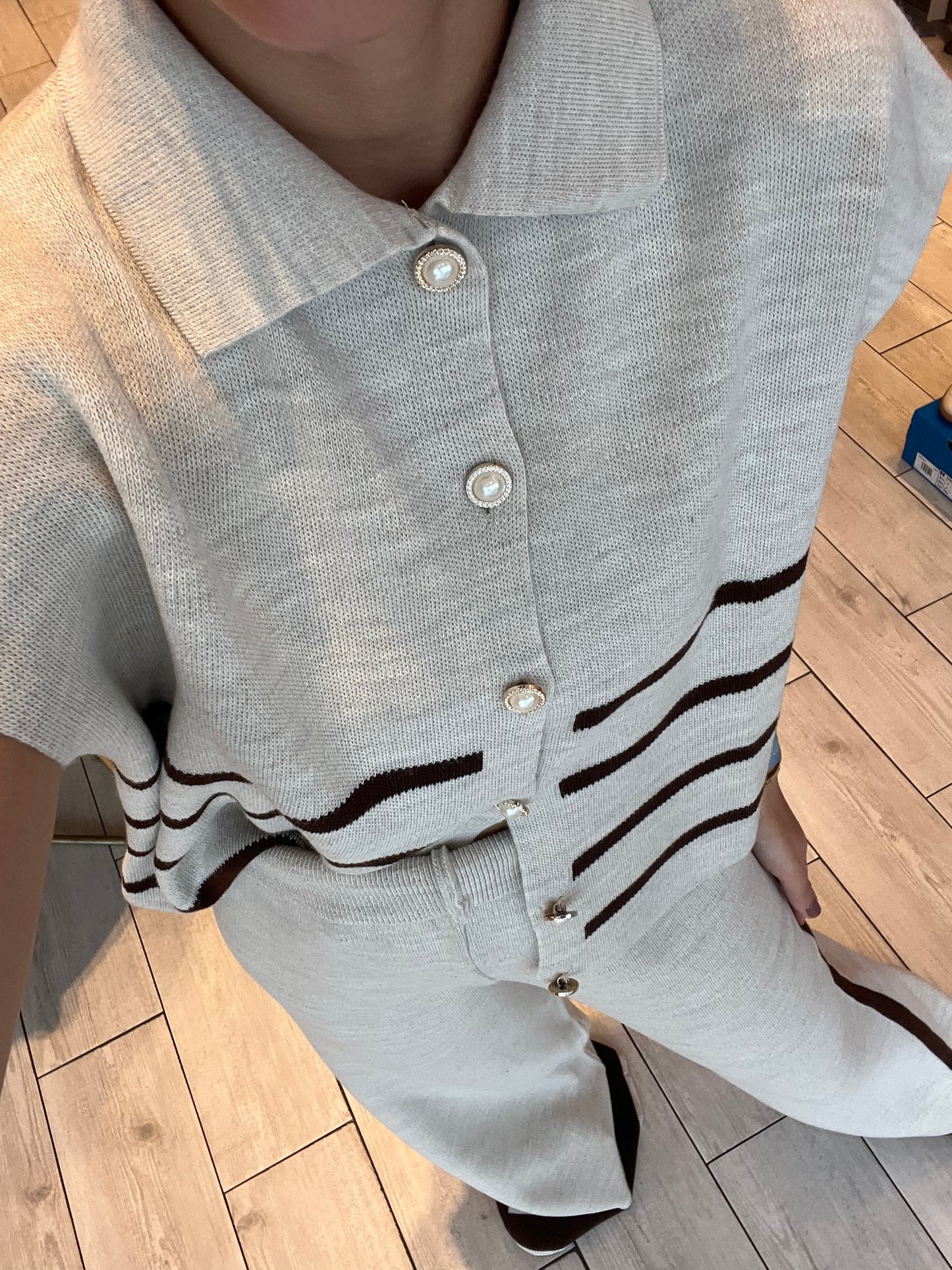 Dubai striped set 8 abril