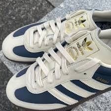 Navy sambas