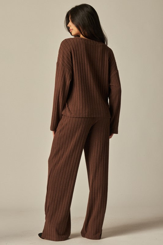 Brown ribbed loungewear set