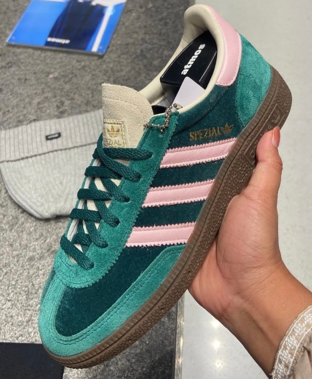 Green velvet Spezial for women