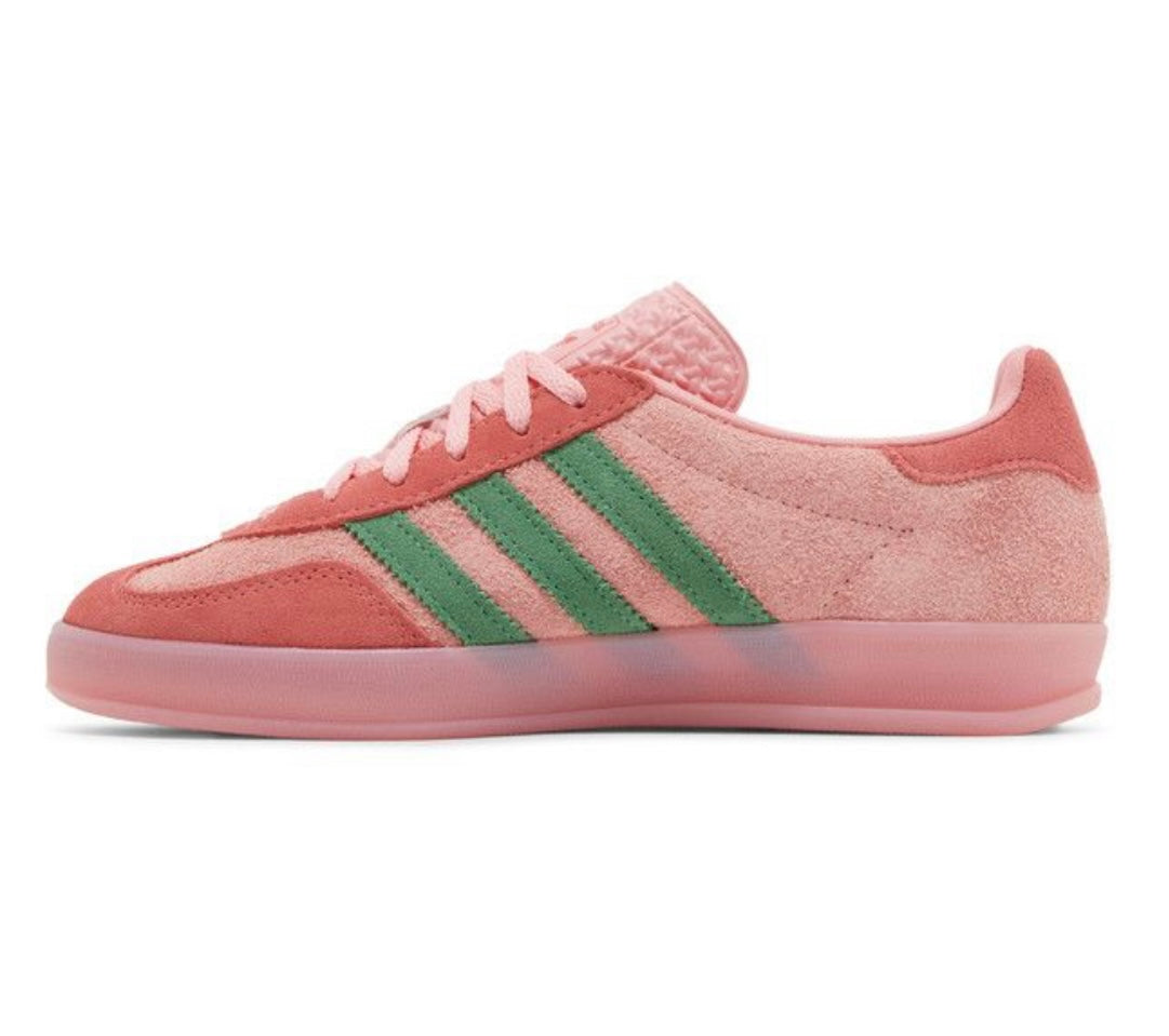 Pink spark preloved green gazelle - 7 days