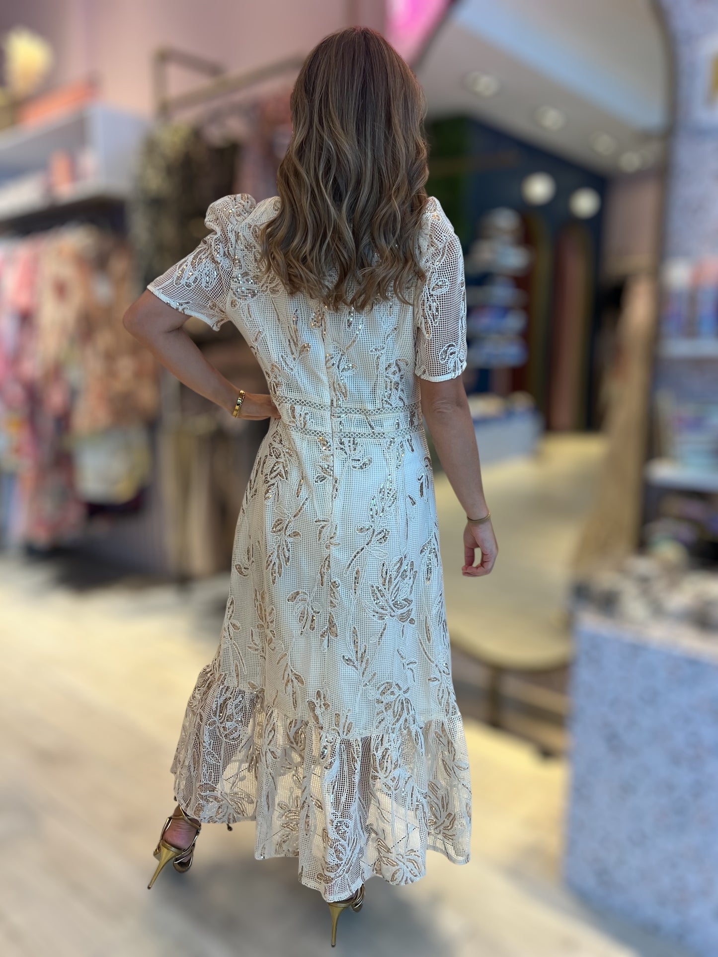 Luxury Bella’s dress 15 abril