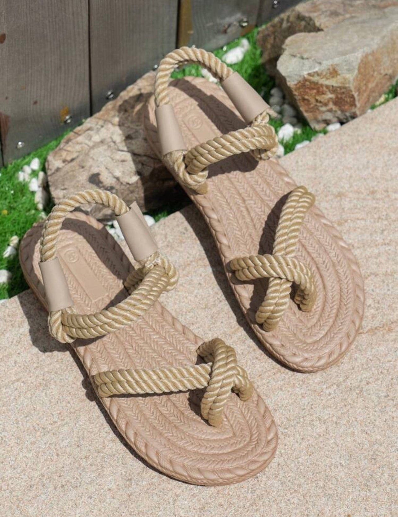 Thai flats
