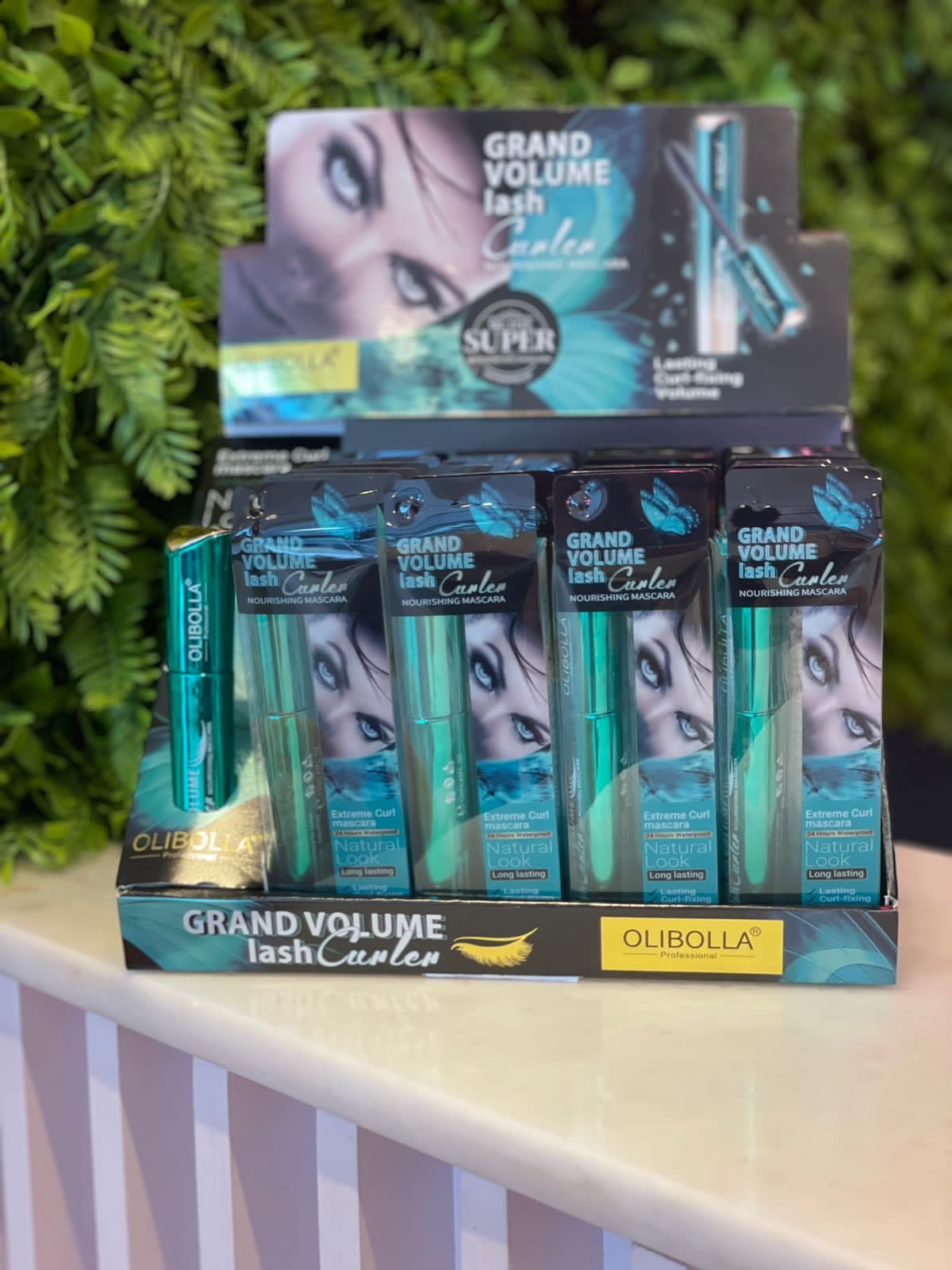 Grand volume lash curler
