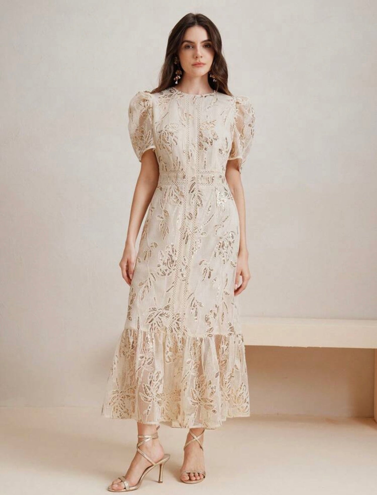 Luxury Bella’s dress 15 abril