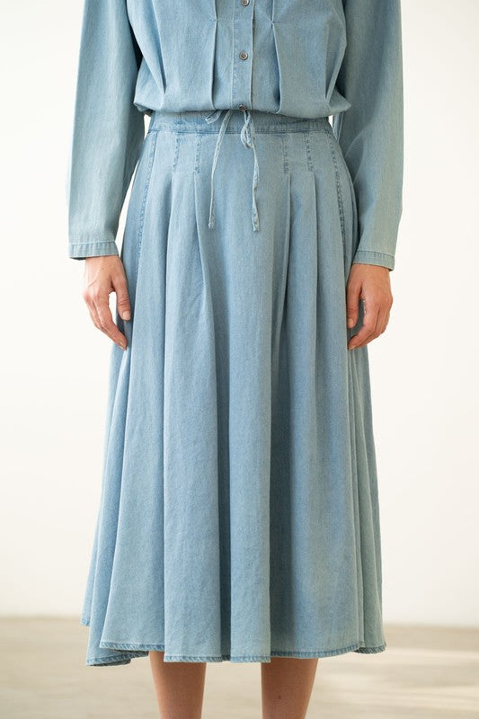 Daniela’s Denim skirt set