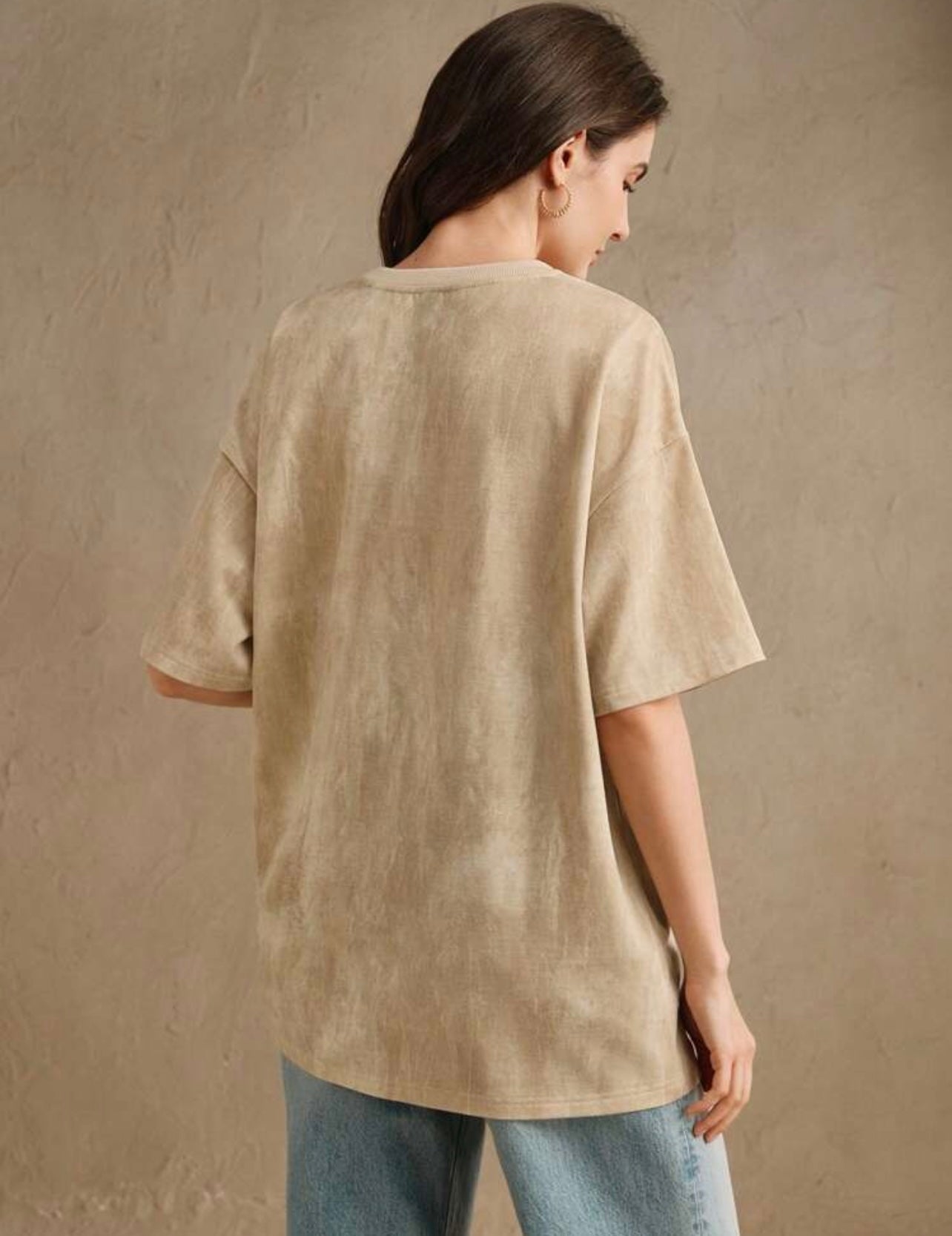 Graphic Nude tshirt 15 abril