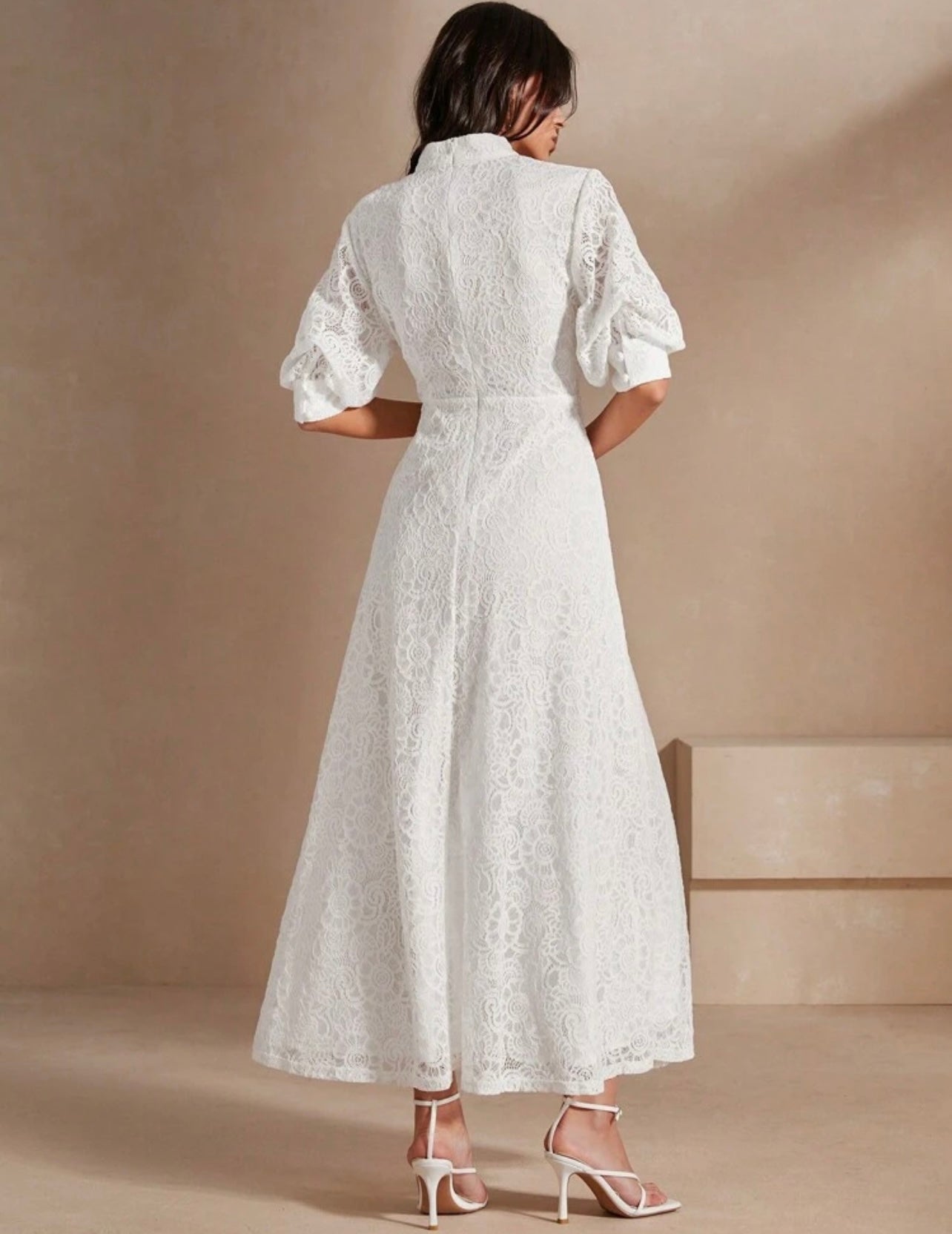 White royal Dress