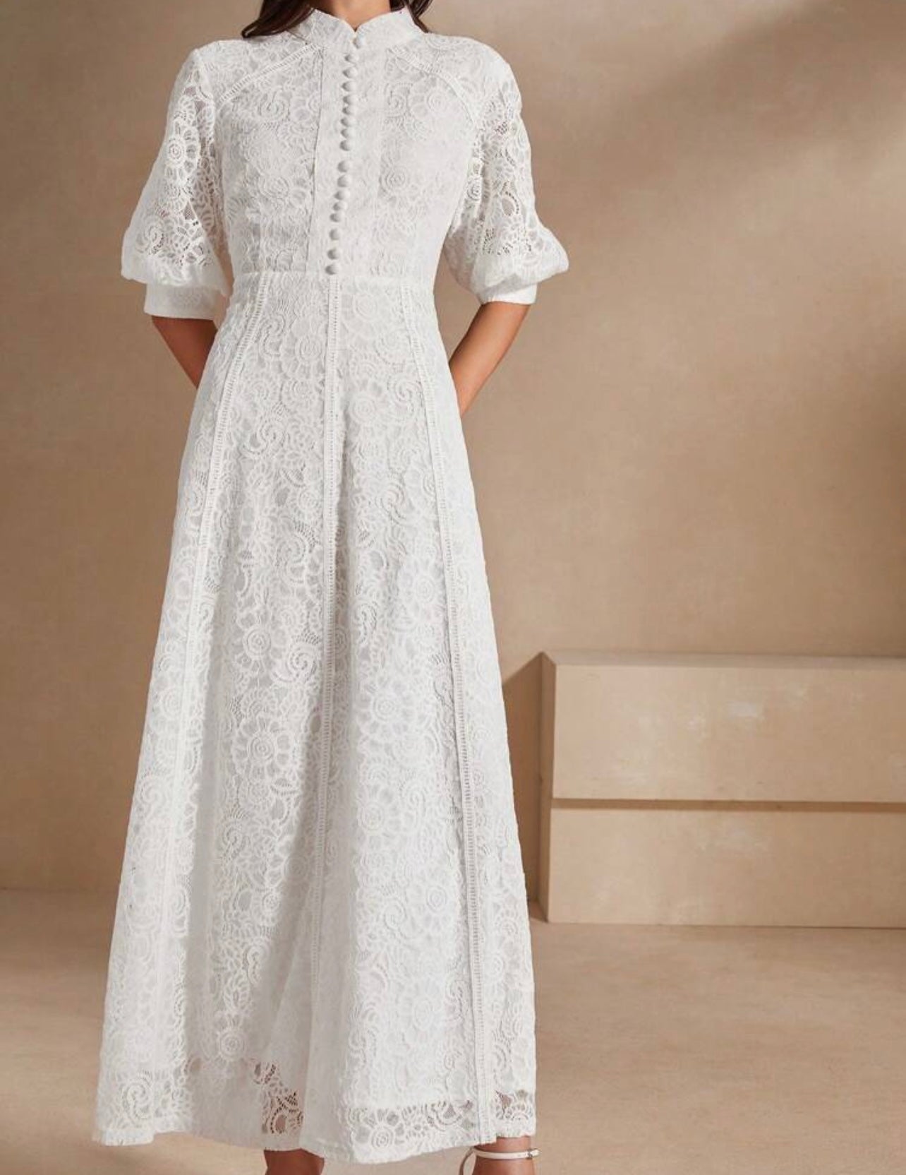 White royal Dress