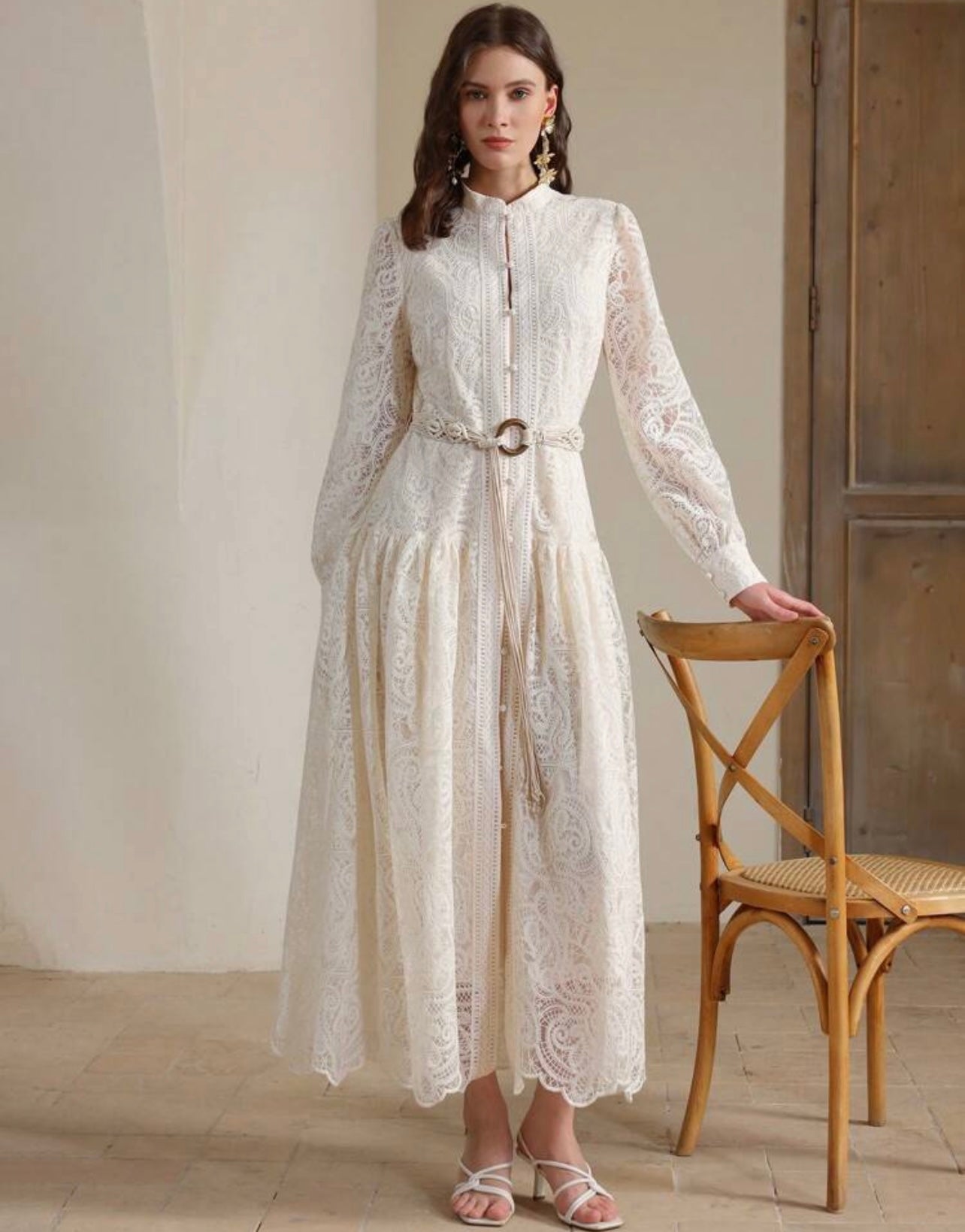 Lace luxury dress 24 abril