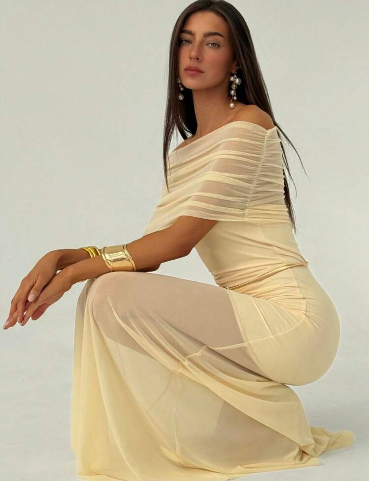 Mesh off shoulder dress 24 abril