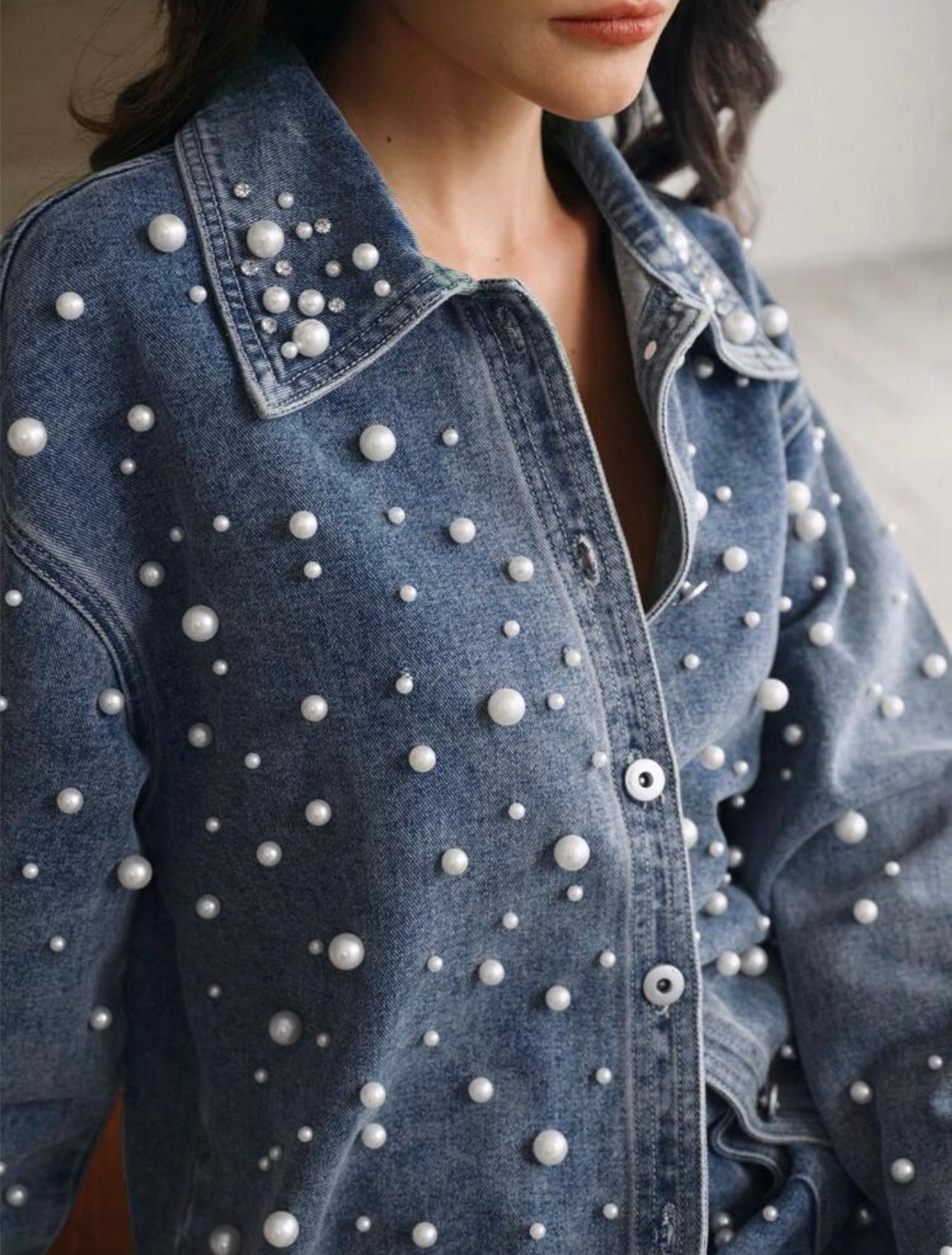 Denim pearl shirt 24 abril