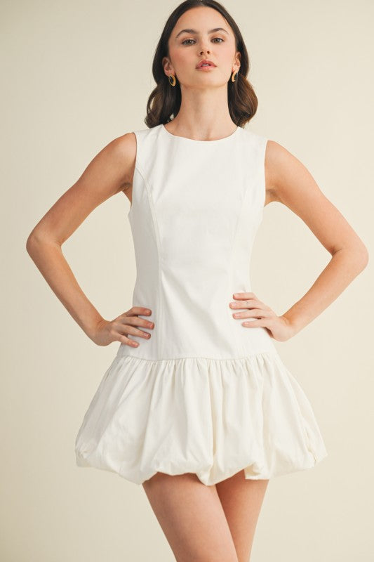 White bubble dress 10 agosto