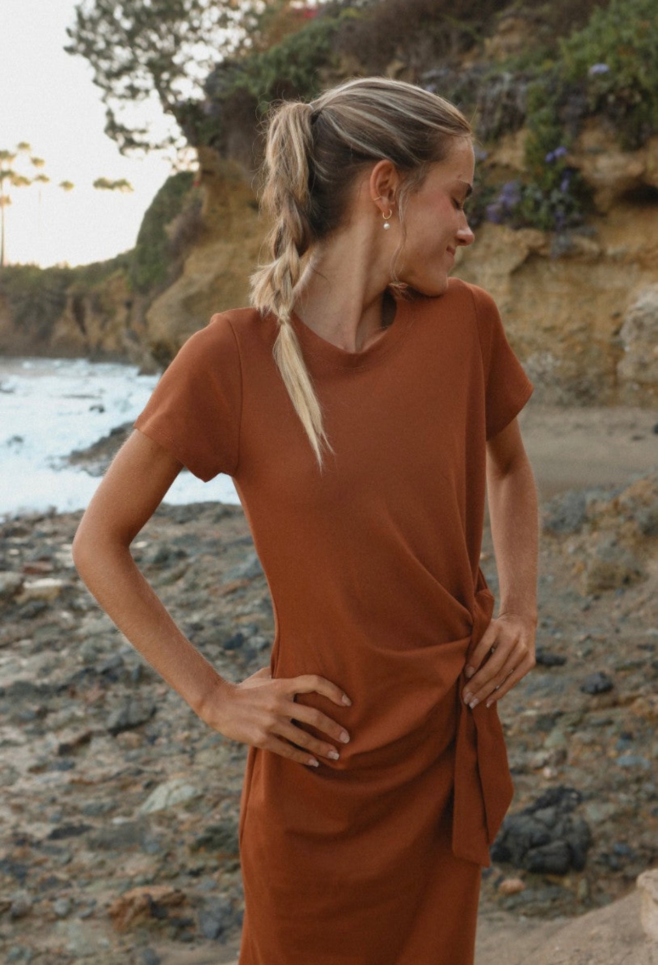 Mockha Fridas tie in front dress