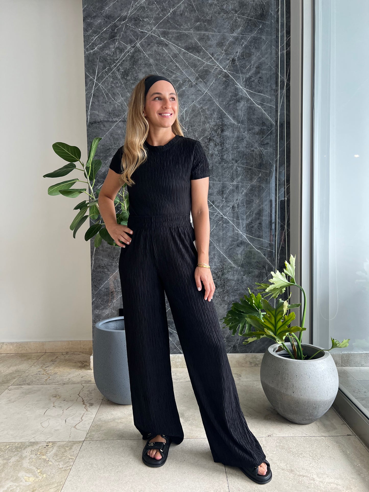 Black pant & top set viaje
