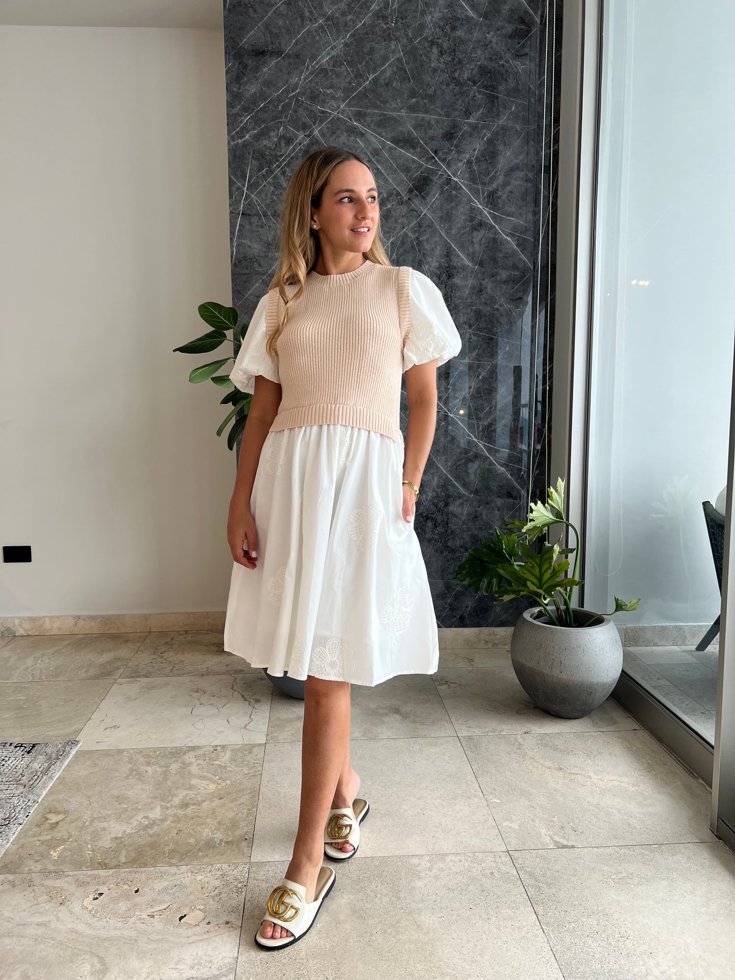 Knitted puffy dress