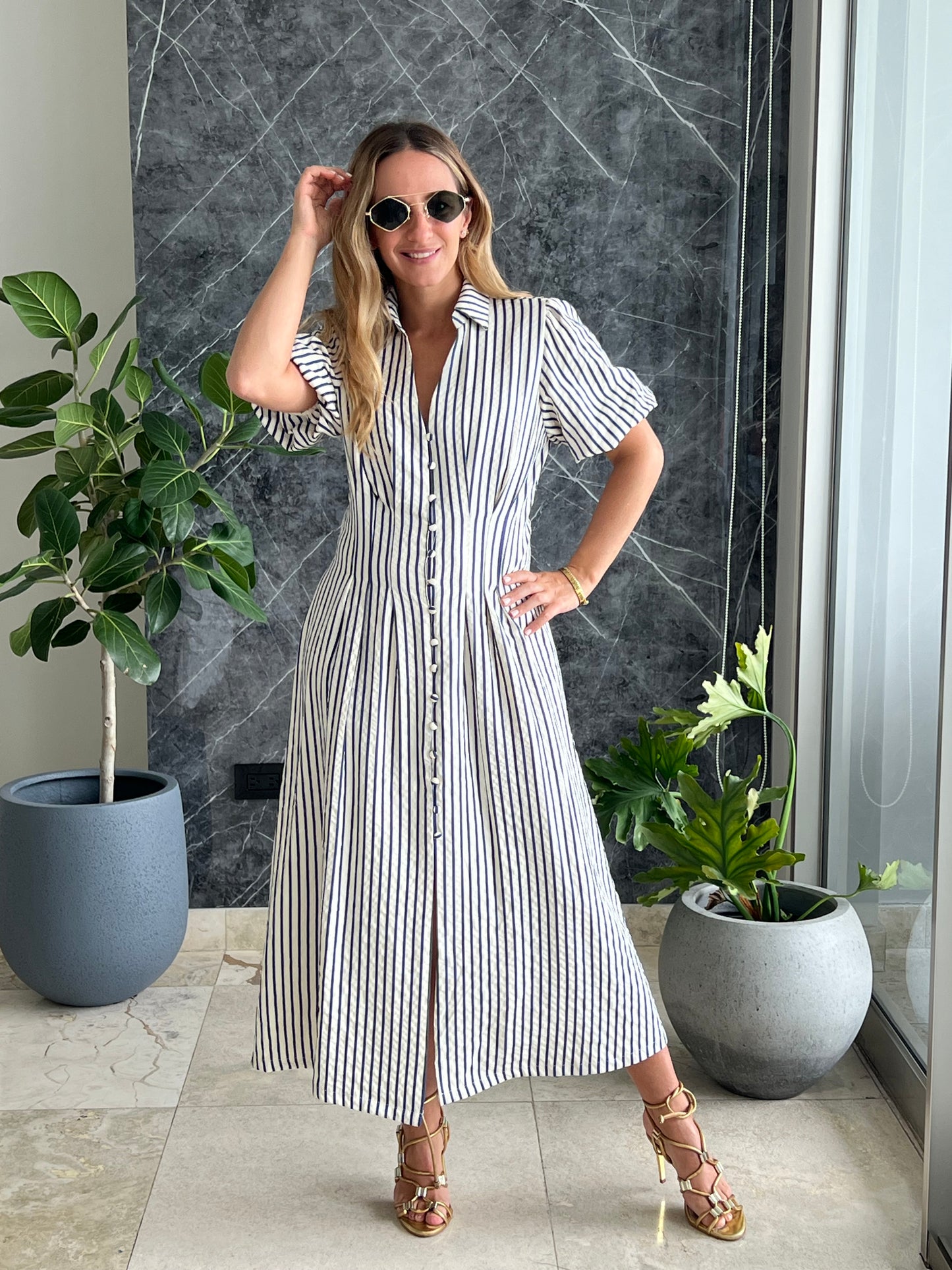 Puffy striped black midi Dress