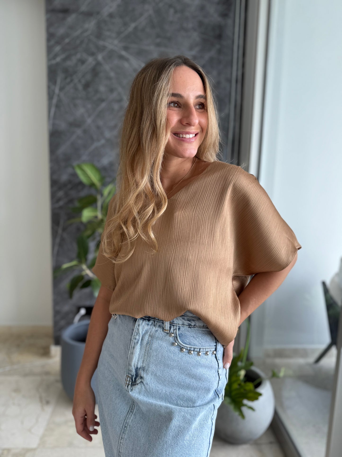 Nude Silky basic top