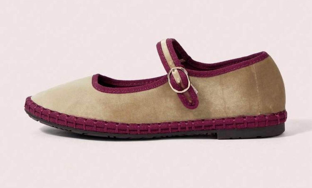 Cream & Burgundy Flats DT
