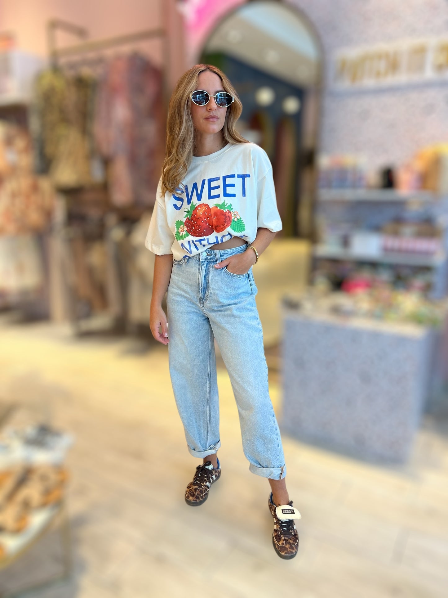 Graphic tshirt