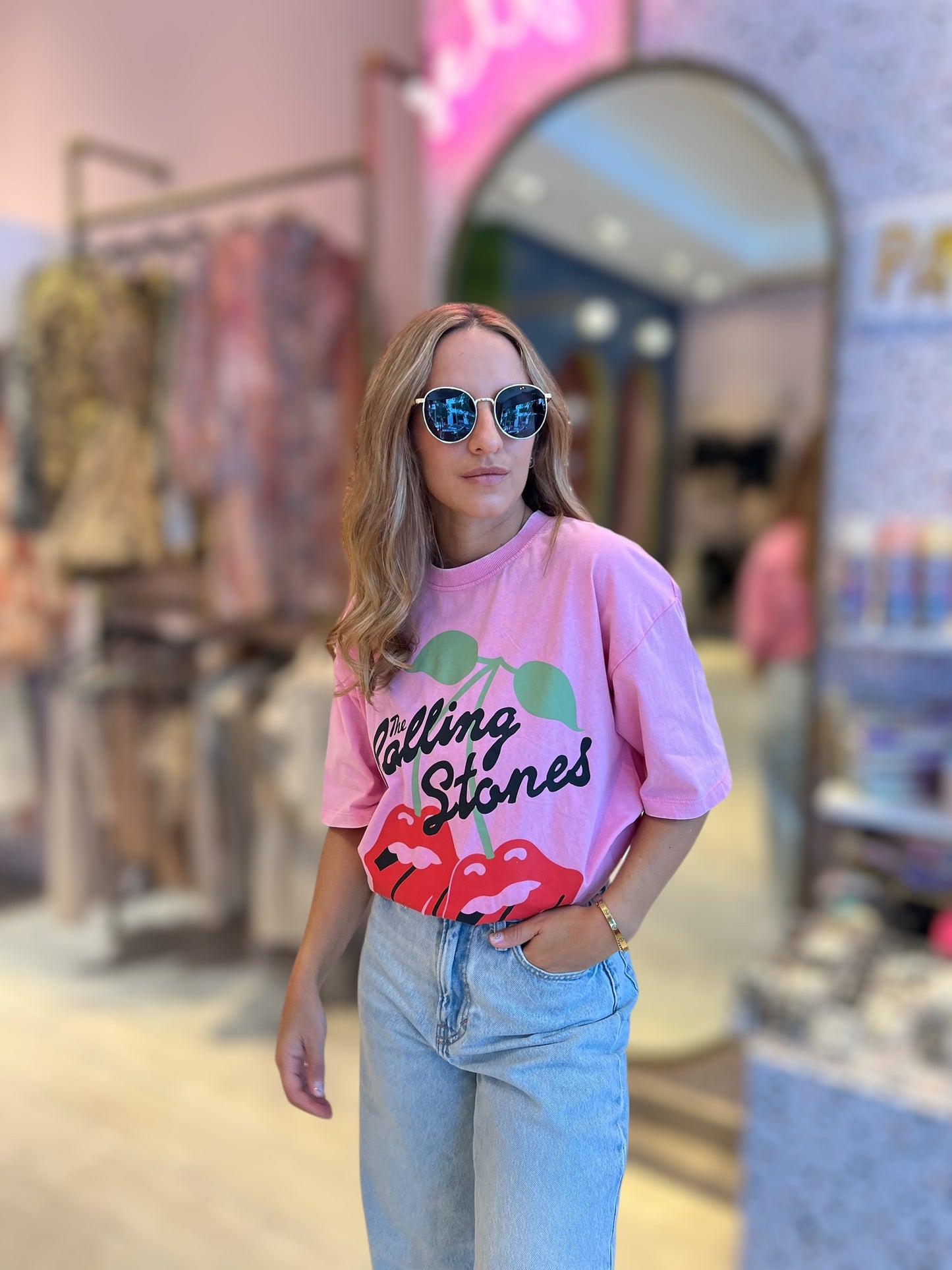Graphic tshirt