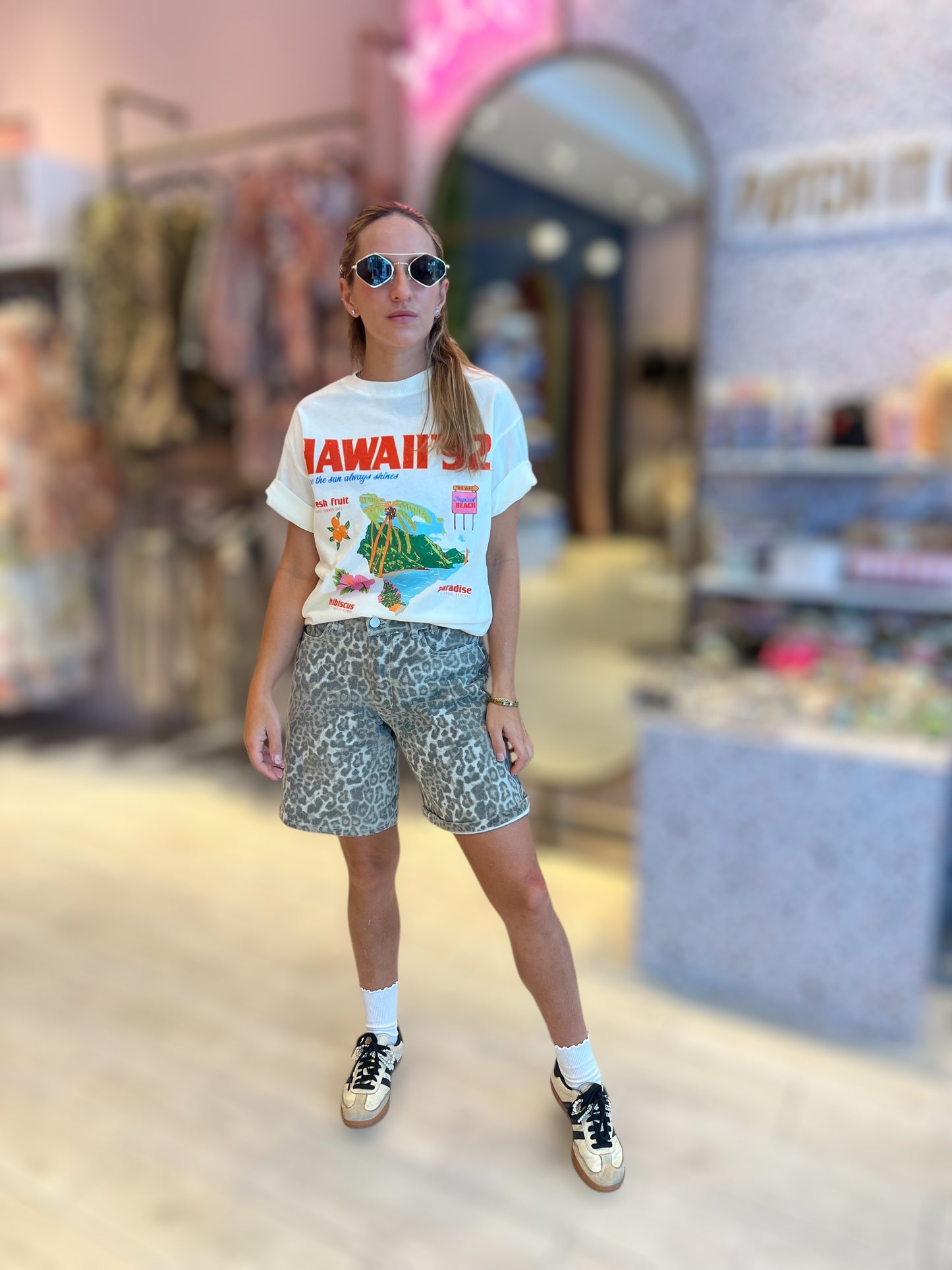 Graphic tshirt