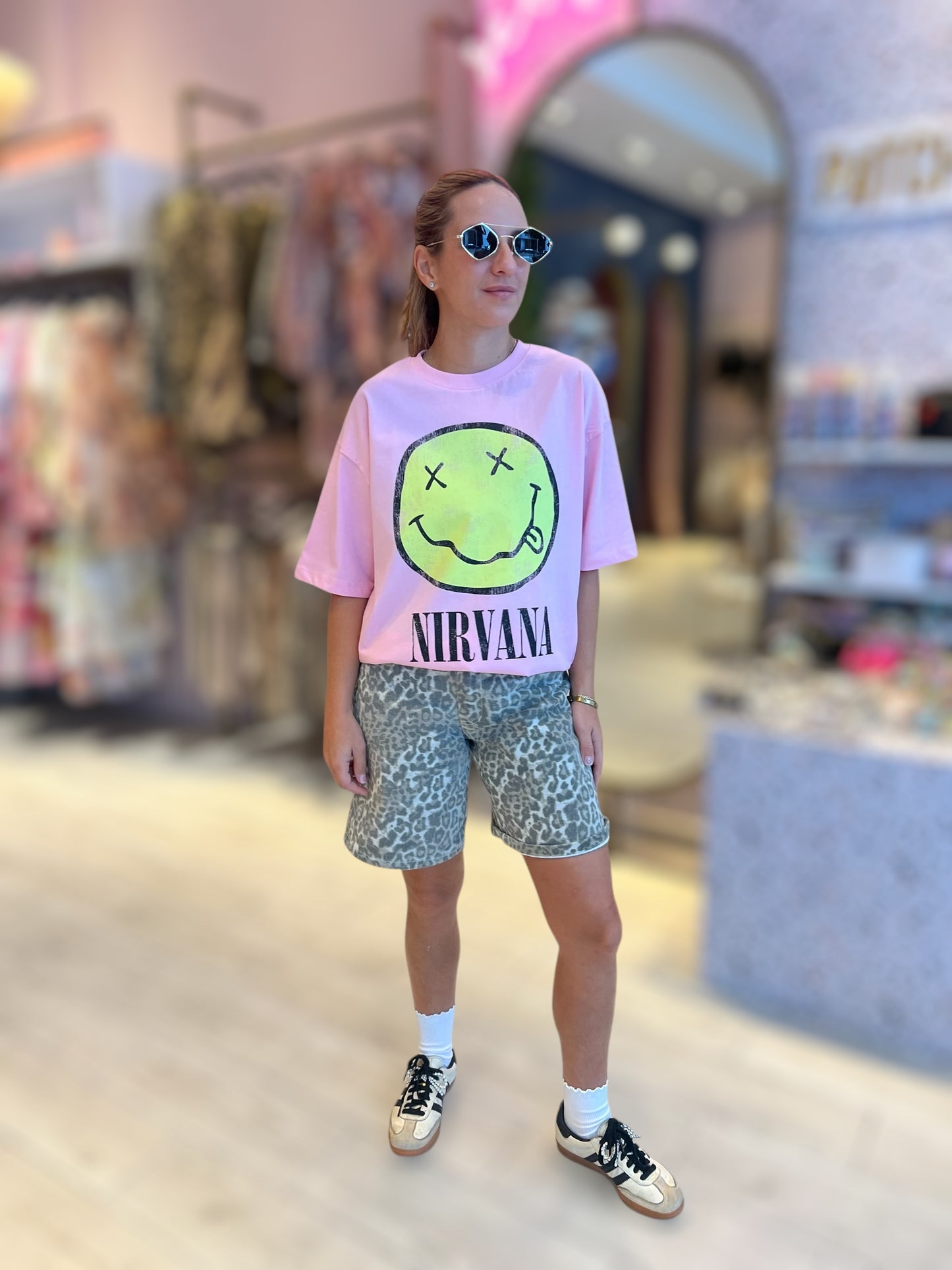 Graphic tshirt