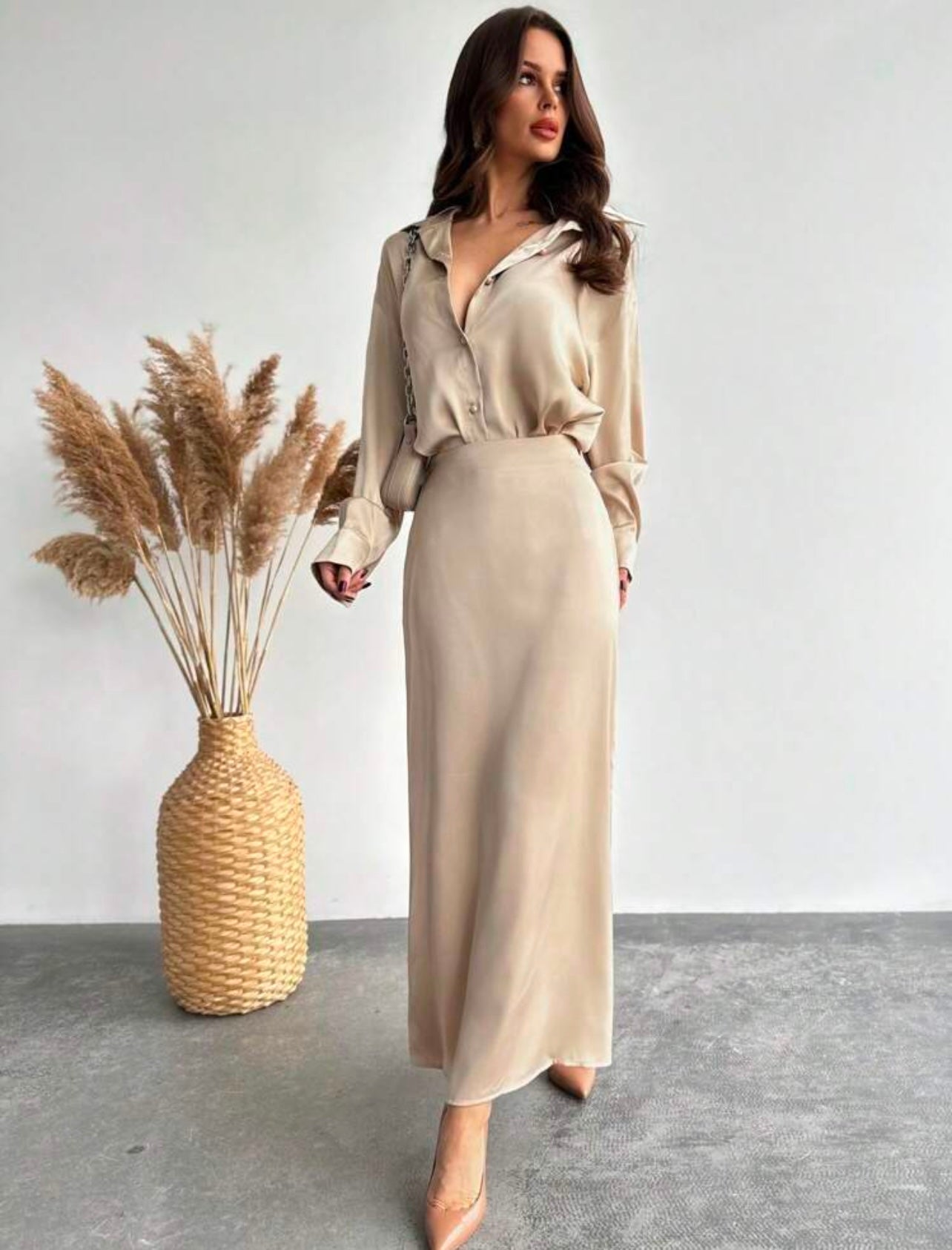 Nude Silky Skirt set