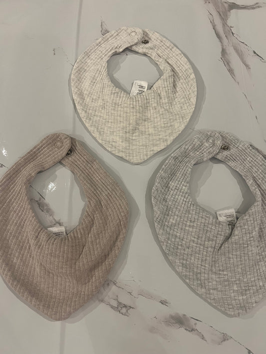 H&M bib set