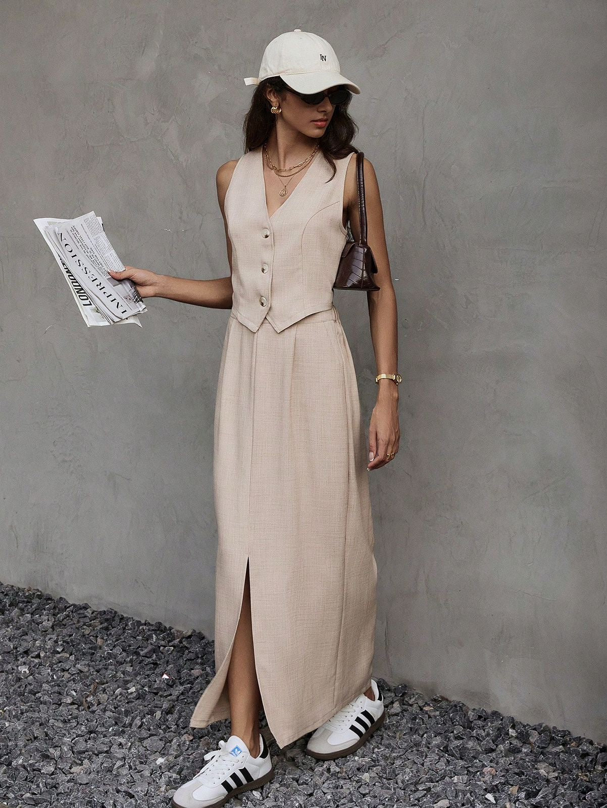 Nude vest skirt set