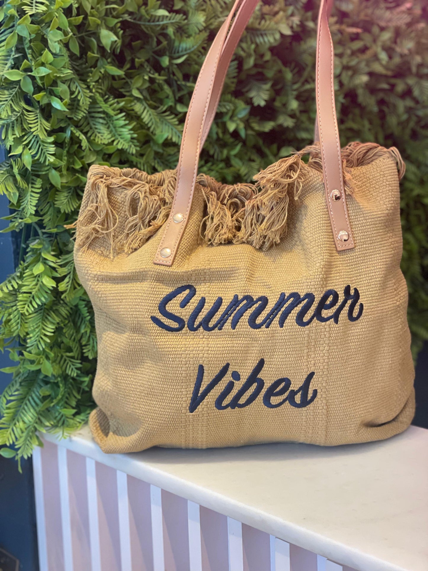 Khaki summer vibes tote bag