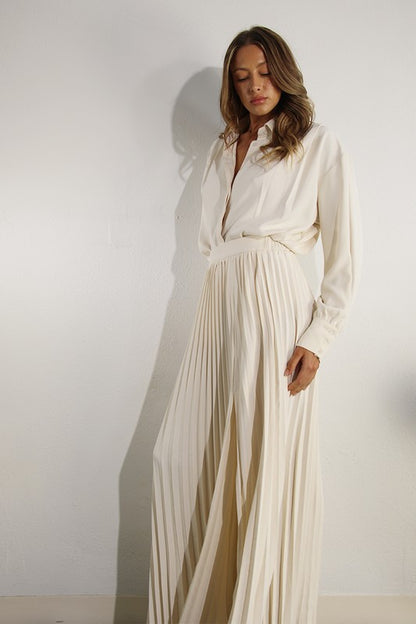 Cream pleated skirt set 4 oct