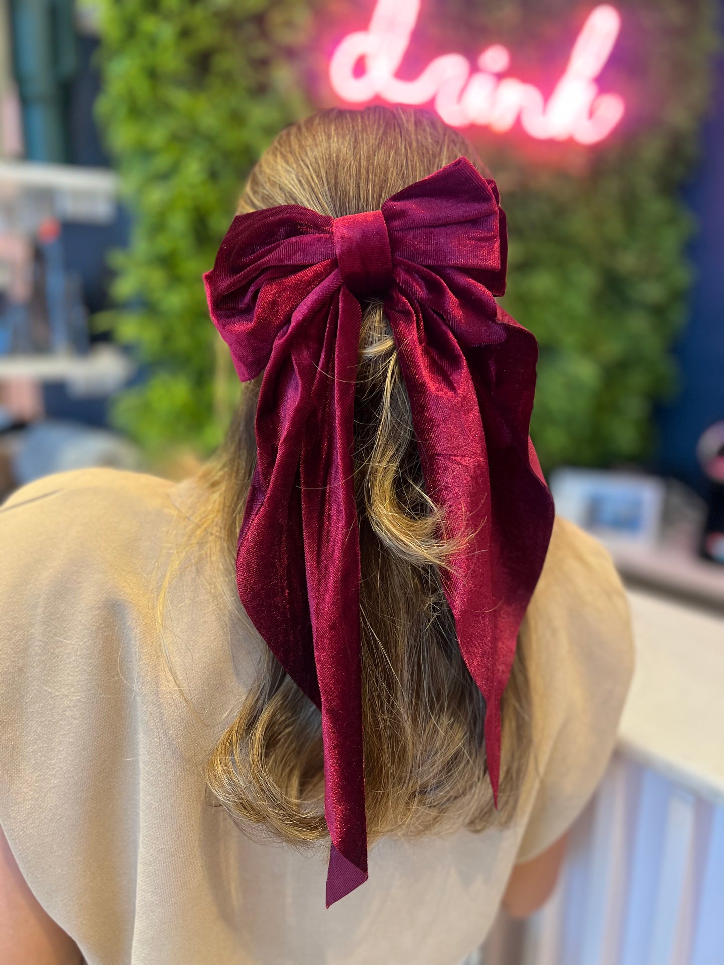 Velvet bow