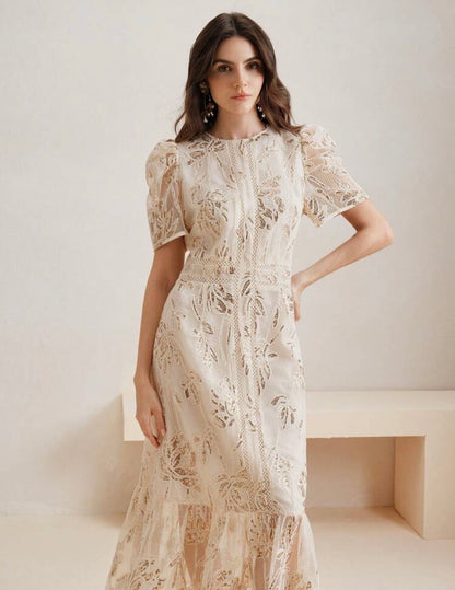 Luxury Bella’s dress 15 abril