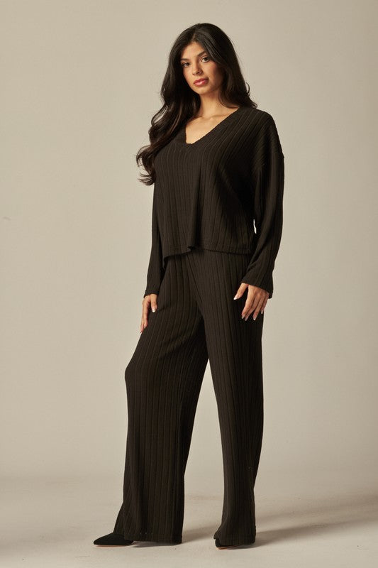 Black ribbed loungewear set  10 marzo