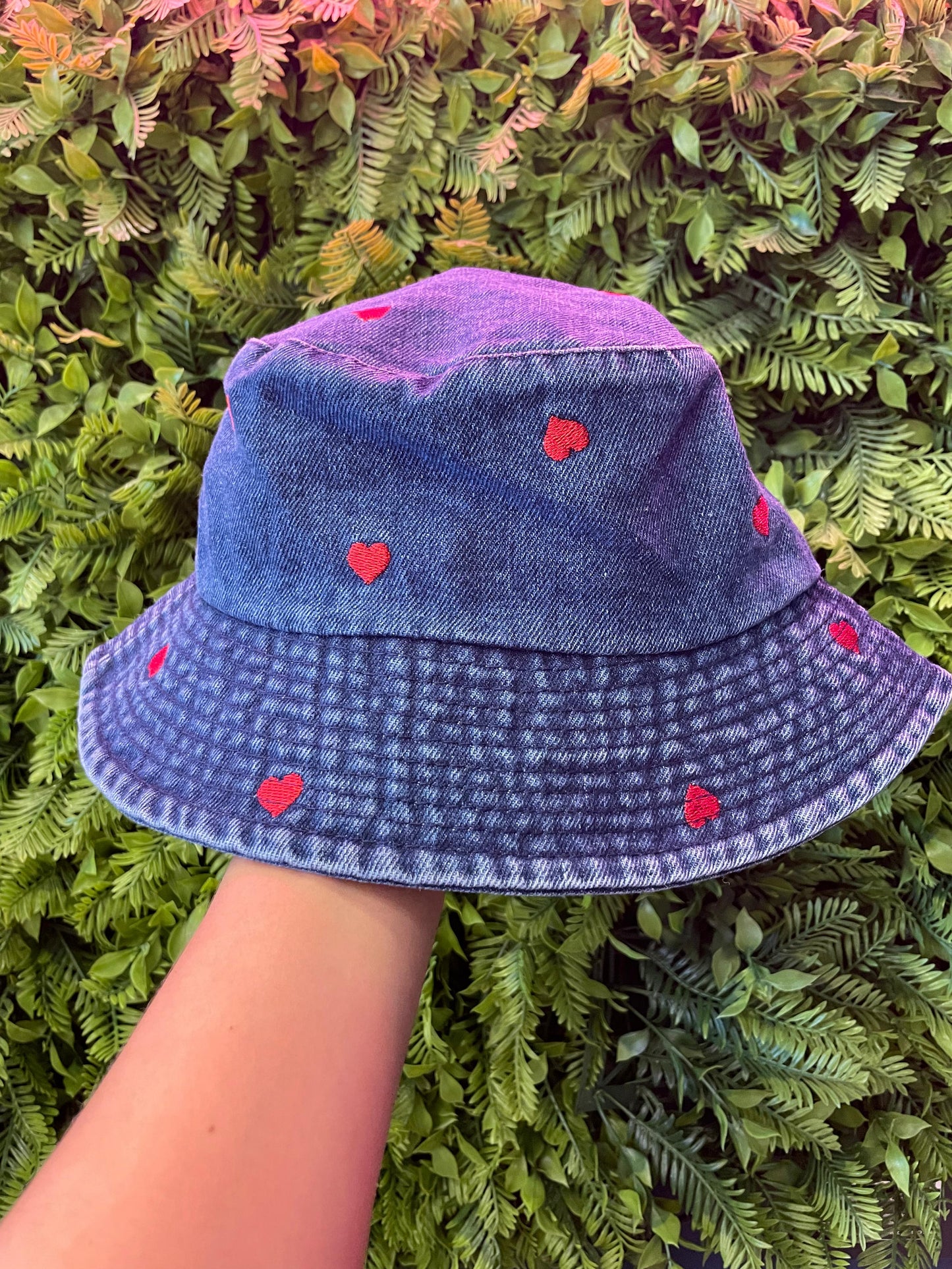 Embroidery bucket hat