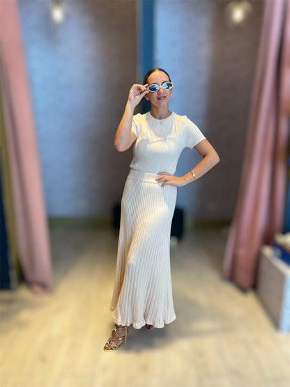 Cream ribbed skirt set 28 marzo