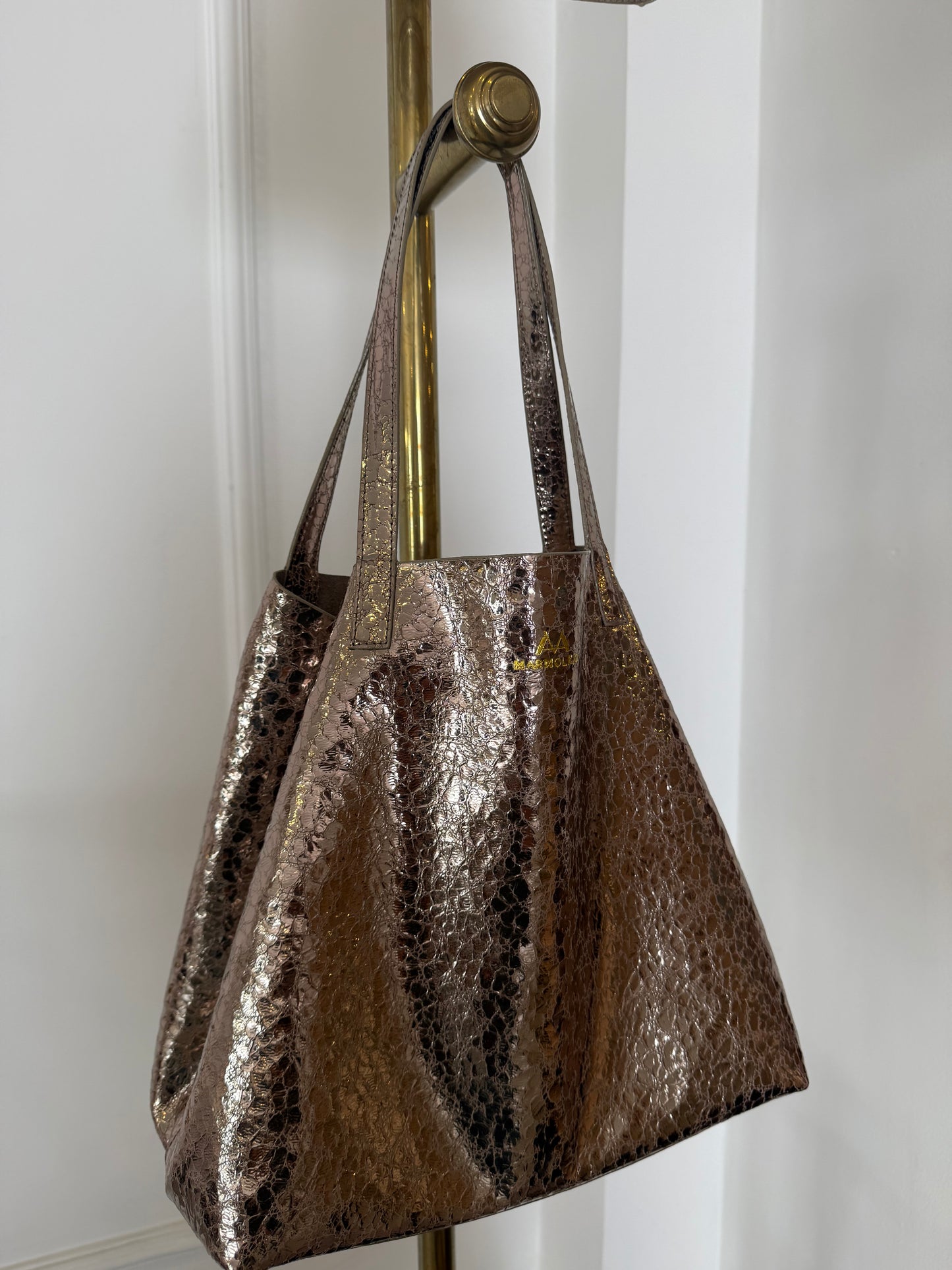 Luxury Gold rose 100% Leather tote  médium Bag