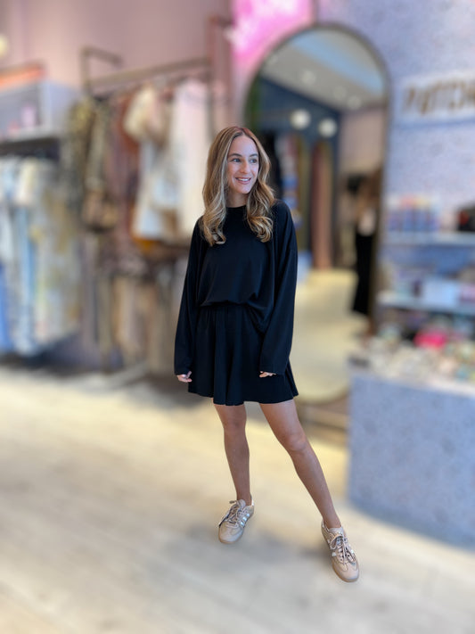 Black comfy shorts set 22 julio