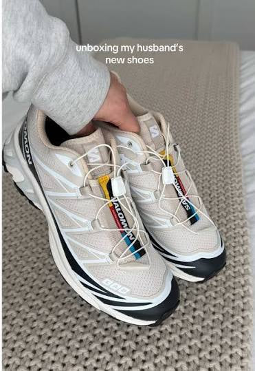 Black & White XT6 Salomon