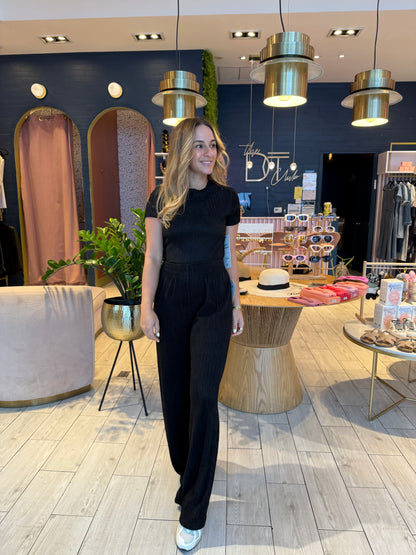 Black pant & top set  viaje