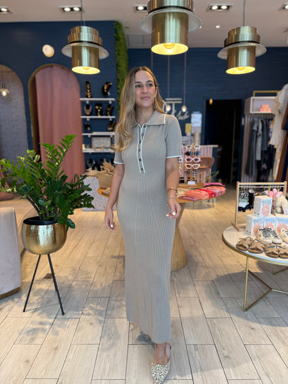 Taupe ribbed dress