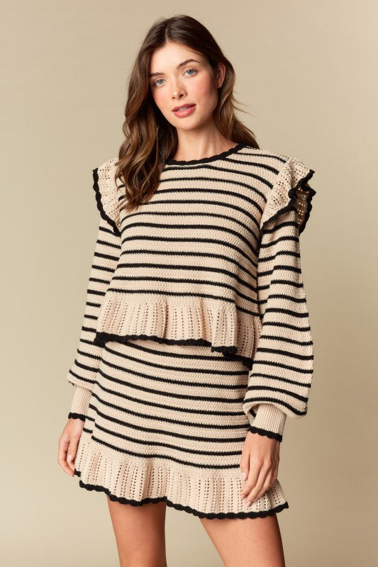 Black & Nude  Knitted ruffled set 8 agosto