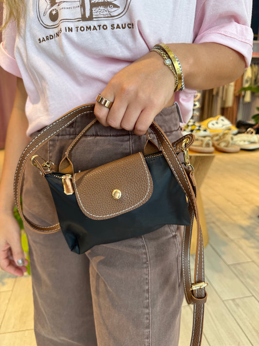 Black mini tote Bag 10 junio
