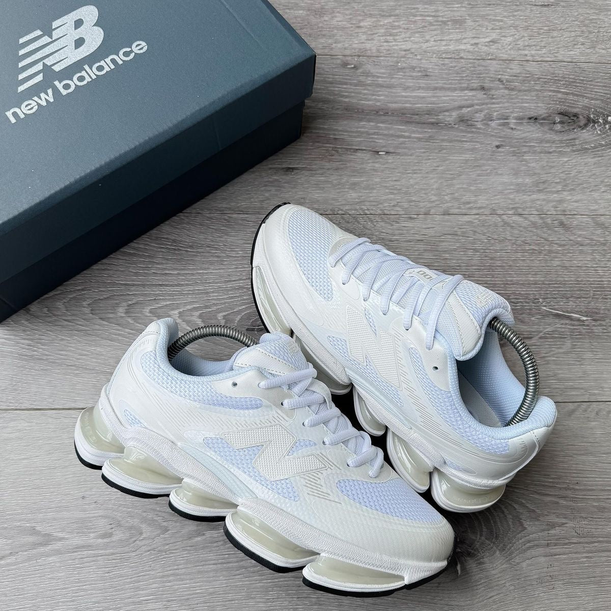 New Balance 2000 for women