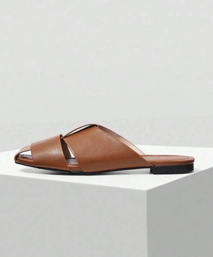 Latina caramel Mules