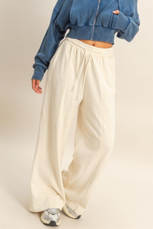 Cream hoddie pants set de viaje 19 marzo