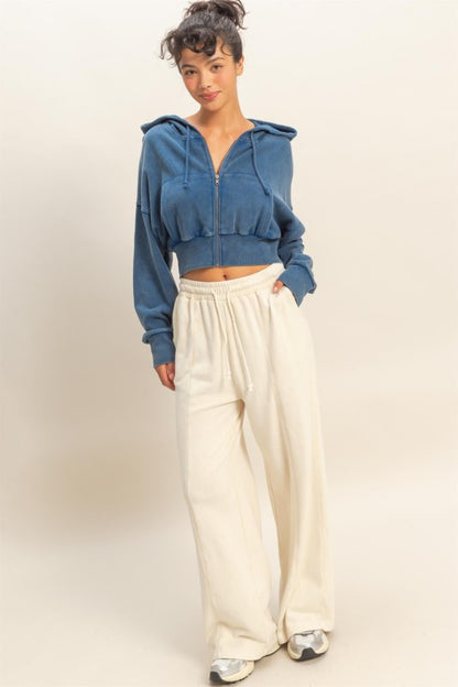 Cream hoddie pants set de viaje 19 marzo