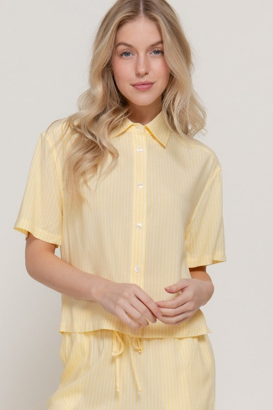 Butter yellow Striped set 22 marzo